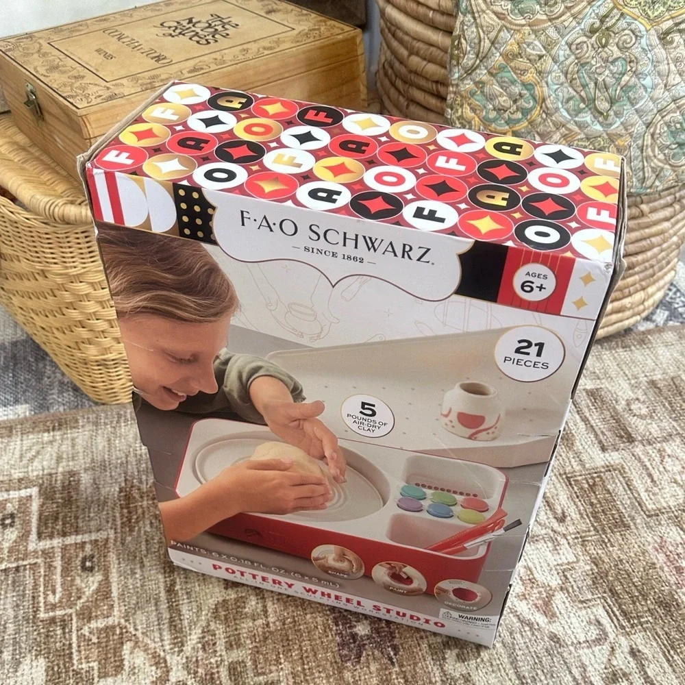 FAO Schwarz new fao